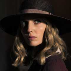 Annabelle Wallis – Bild: BBC/Tiger Aspect Productions