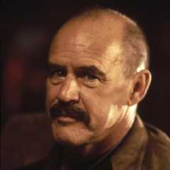 Geoffrey Lewis – Bild: TV 4 - tylko do wykorzystania w celu promocji ramówki stacji TV 4