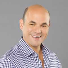 Ian Gomez – Bild: ORF/Disney/Bob D