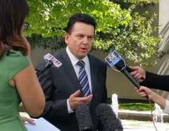 Former senator and anti-cult crusader Nick Xenophon. Credits.