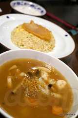 フカヒレの姿煮のせ海鮮あんかけチャーハン - 重慶飯店 GIFT ＆ DELI でディナー