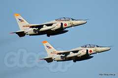 ウェザーチェックを行う T-4（66-5746, 26-5681） - 梅組最後の百里基地航空祭 2015 （ウェザーチェック～航過飛行編）
