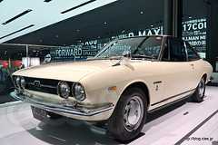 117 Coupe（117クーペ） - ISUZU Plaza（いすゞプラザ）と街の遊撃手