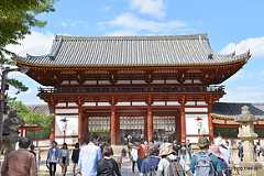 中門 - 東大寺で大仏を見る
