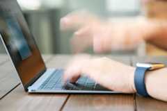 本の執筆のみで夏季休暇すべて終了