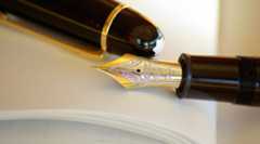 ない時は全然ないのに、重なる時は重なる本の執筆