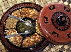 Free for visitors at a Bagan handicraft shop