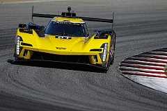 IMSA Laguna Seca: Ganassi Cadillac holds off Tandy Porsche for victory