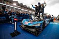 Fuji - Sunday, in Photos