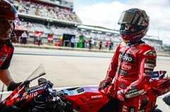MotoGP Americas GP: Start delayed by rain and rider grid scramble