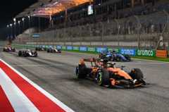 Oscar Piastri, McLaren, Alexander Albon, Williams