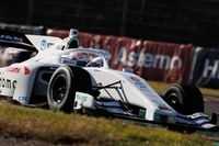 Ohta edges Iwasa by 0.2s to take third Super Formula win in a row