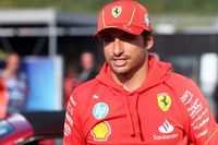 Mennyire valószínű Carlos Sainz visszatérése a Ferrari-bennfentesek szerint?