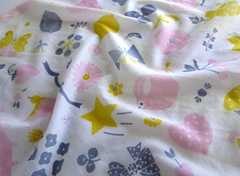 ハンカチかプチスカーフ