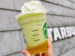 メロンフラペチーノ カスタム カスタマイズ スタバ新作 口コミ レビュー