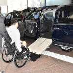 【画像】もはや東京の風景のひとつになっているJPNタクシー！　乗り降りもラクで後席も広く大満足……なのに地方ではあまり走ってないってナゼ？ 〜 画像5