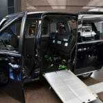 【画像】もはや東京の風景のひとつになっているJPNタクシー！　乗り降りもラクで後席も広く大満足……なのに地方ではあまり走ってないってナゼ？ 〜 画像6