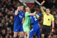 Tanggapi tindakan Gueye, Moyes sebut tak keberatan pemainnya berkelahi