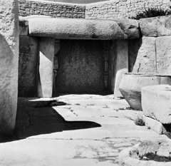 megalithic temple chamber