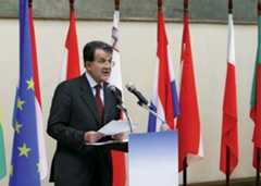 Romano Prodi, 2004.