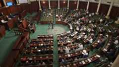 أزمة في قلب البرلمان التونسي.. تحرك نيابي يهدد بإسقاط رئيس المجلس