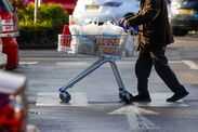 American in London shocked by Tesco as she praises UK as grocery 'paradise' A customer pushes a shopping trolley away from a Tesco Plc supermarket in Barkingside, London, UK, on Wednesday, Jan. 7, 2026. T