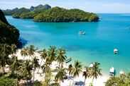 Sunny beach on AngThong National Park in Koh Samui, Thailand