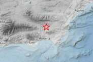 Spanish holiday hotspots rocked as earthquake 'rattles beds and shakes houses' Spain earthquake