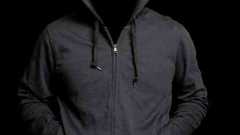 「学校を早退して帰っていたら不審者に遭遇。『動くな、刺すぞ』と脅されて...」（愛知県・30代女性）