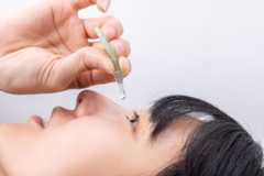 【薬剤師が解説】白目の黄ばみ治す目薬売れ筋ランキング15選！