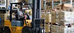 Forklifts & industrial trucks
