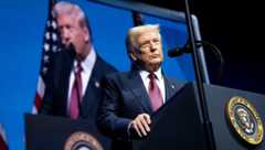 La relación de Donald Trump con Jeffrey Epstein terminó en el 2000 | Especial