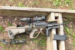 Ballistics of small arms: CCG seminar in Vienna Leihgaben von Austria Arms beim CCG Ballistik-Seminar in Wien. ©Militär Aktuell/Bendl