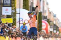 Picture by Simon Wilkinson/SWpix.com - 05/10/2024 - Cycling - 2024 UCI Gravel World Championships, Halle-Leuven, Belgium - Women Elite Race - Marianne Vos (Netherlands) wins the 2024 UCI Gravel World Championships beating Lotte Kopecky (Belgium) who finished second