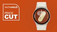 The Samsung Galaxy Watch 7 40mm with a Cream colourway