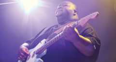 Christone 'Kingfish' Ingram plays his signature Tele Deluxe onstage.