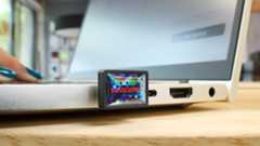 SanDisk Plug and Stay flash drive