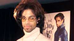 Prince at a press conference where he officially changed his name from the Artist back to Prince. 5/16/00 Photo by Scott Gries/ImageDirect