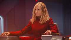 Holly Hunter as Captain Ake in Starfleet Academy.