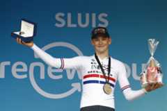 Josh Tarling on the podium at the Renewi Tour