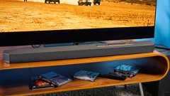 the samsung q600f premium soundbar and subowoofer in black