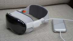Apple Vision Pro.