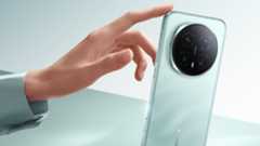 A close-up shot of the new Honor Magic 8 Pro.