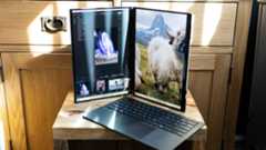 Asus ZenBook Duo 2025