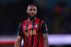 MANCHESTER, ENGLAND - NOVEMBER 2: Antoine Semenyo of Bournemouth during the Premier League match between Manchester City and Bournemouth at Etihad Stadium on November 2, 2025 in Manchester, England. (Photo by Robbie Jay Barratt - AMA/Getty Images)
