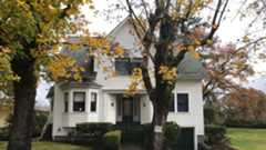 Twilight House on Airbnb