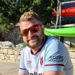 Rob Dwiar author profile picture