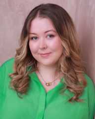 millie fender author headshot