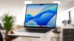 macOS Tahoe 26 desktop screen on an MacBook