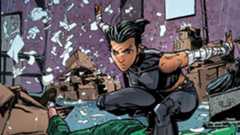 Echo crouching into a fighting stance